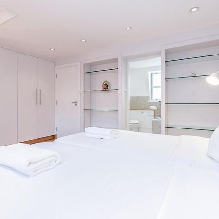Beautiful 1 Bedroom Apartment In Victoria Londra Dış mekan fotoğraf