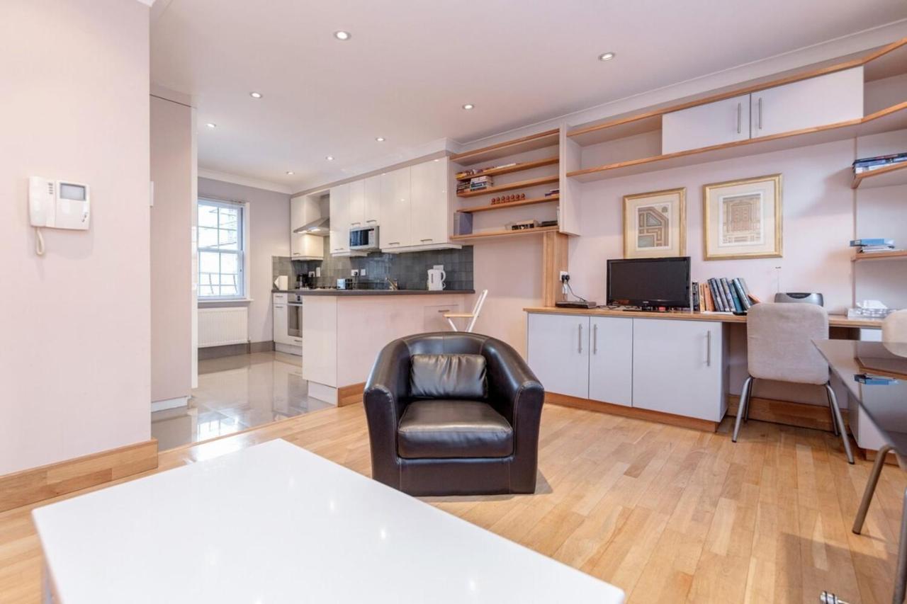 Beautiful 1 Bedroom Apartment In Victoria Londra Dış mekan fotoğraf