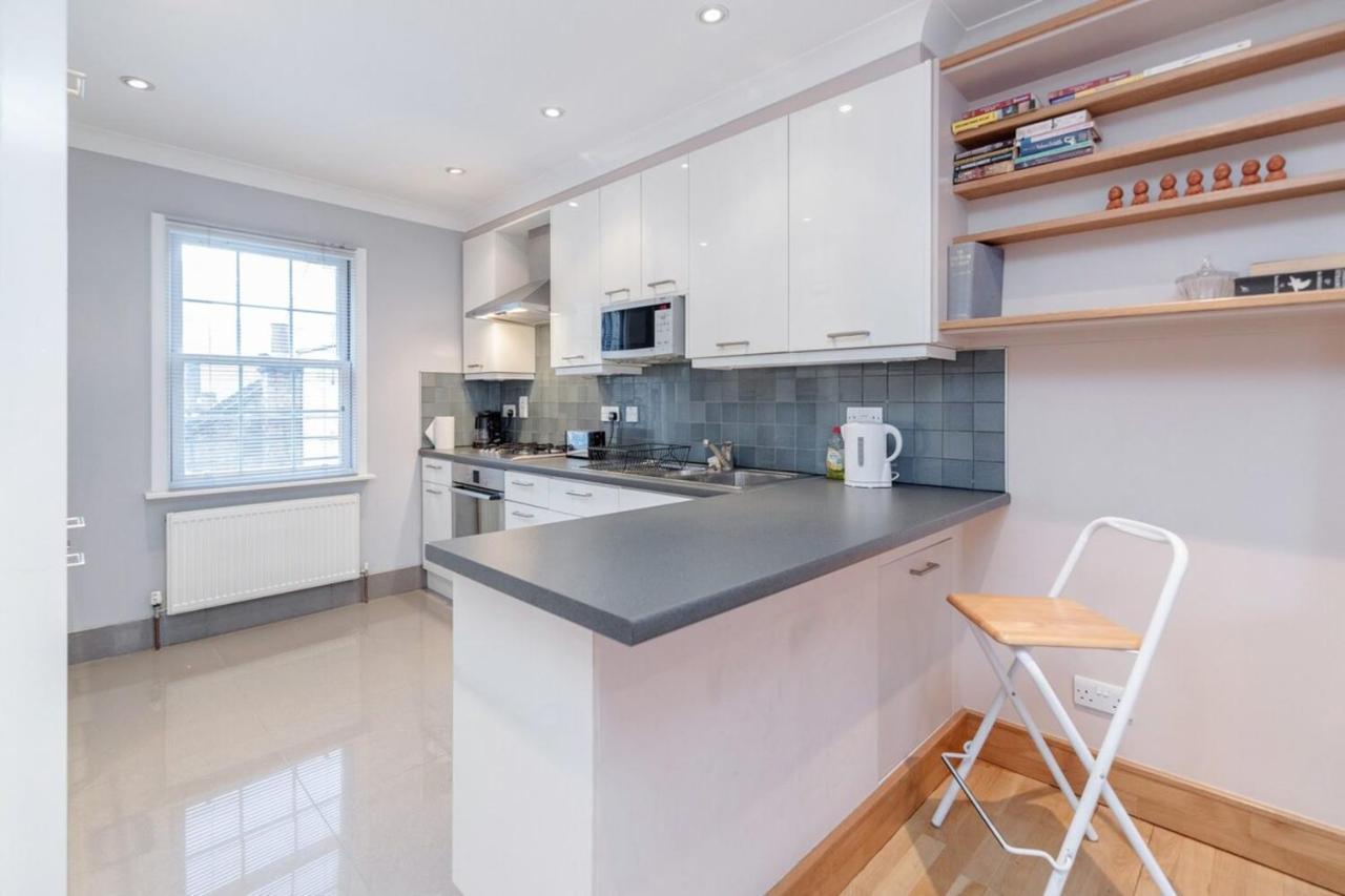 Beautiful 1 Bedroom Apartment In Victoria Londra Dış mekan fotoğraf