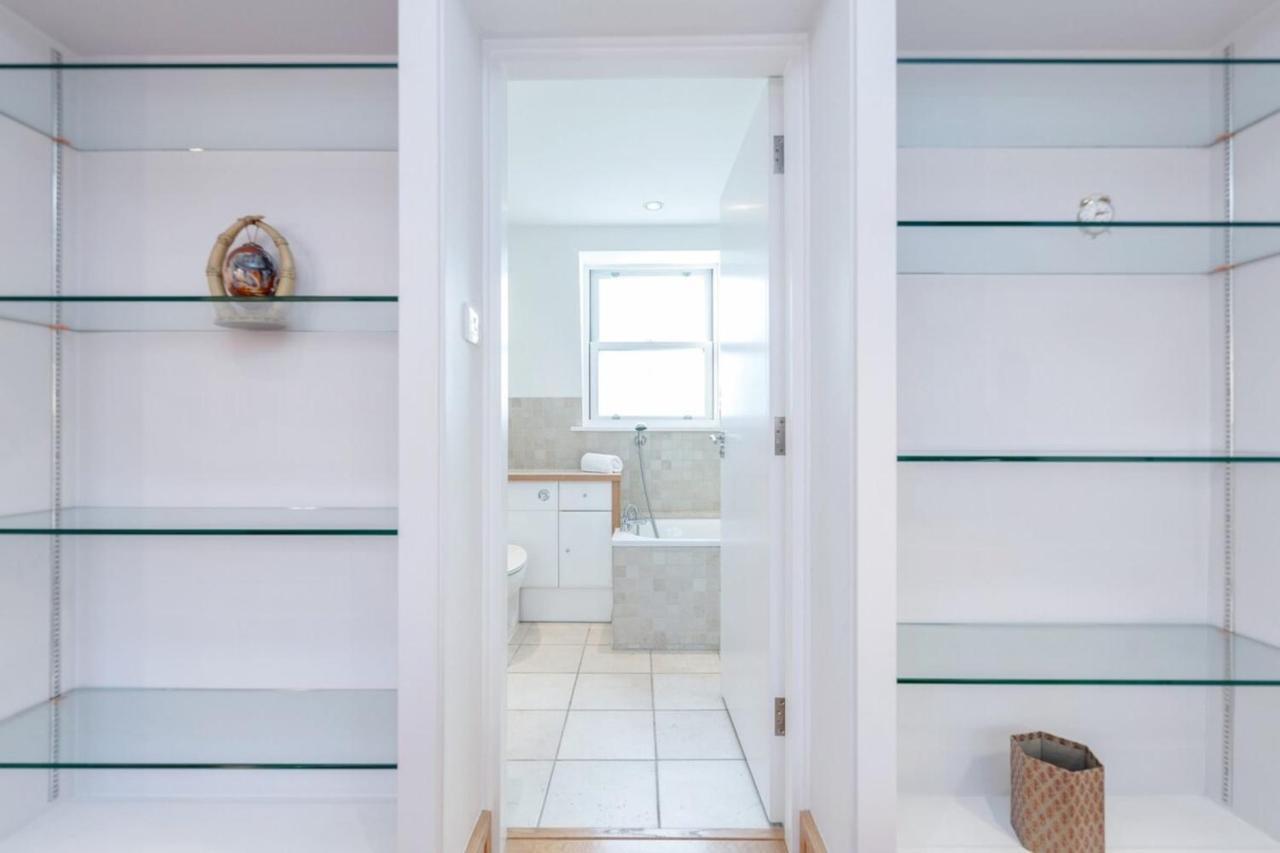 Beautiful 1 Bedroom Apartment In Victoria Londra Dış mekan fotoğraf